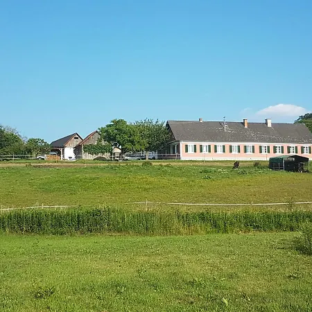 Artemis Farmapartment Apartmán *